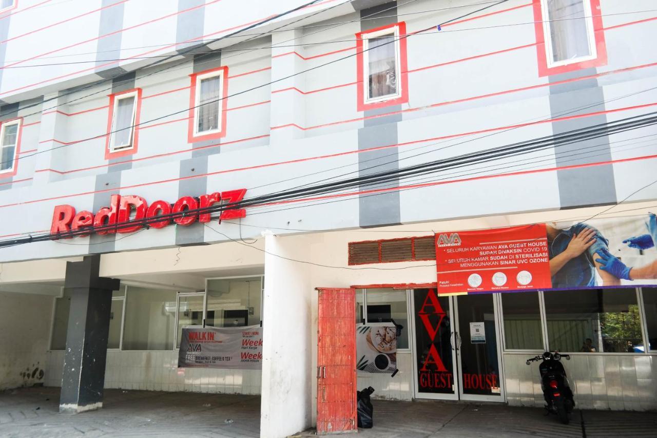 נקסר Reddoorz At Jalan Somba Opu Losari מראה חיצוני תמונה